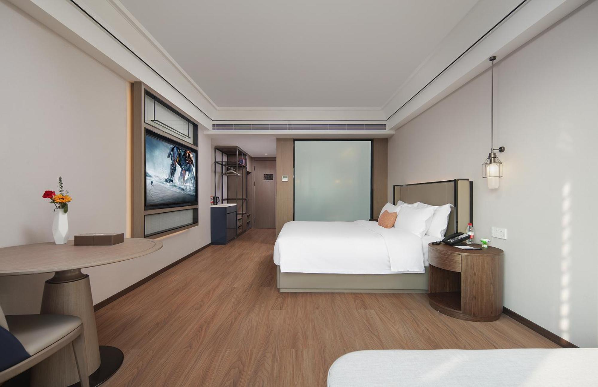 Mehood Lestie International Hotel Linhexi Guangzhou East Railway Branch - Free Shuttle Bus To Canton Fair Complex During Canton Fair Period & Free Afternoon Tea & Free Midnight Snack & Free Vpn Internet Access 外观 照片