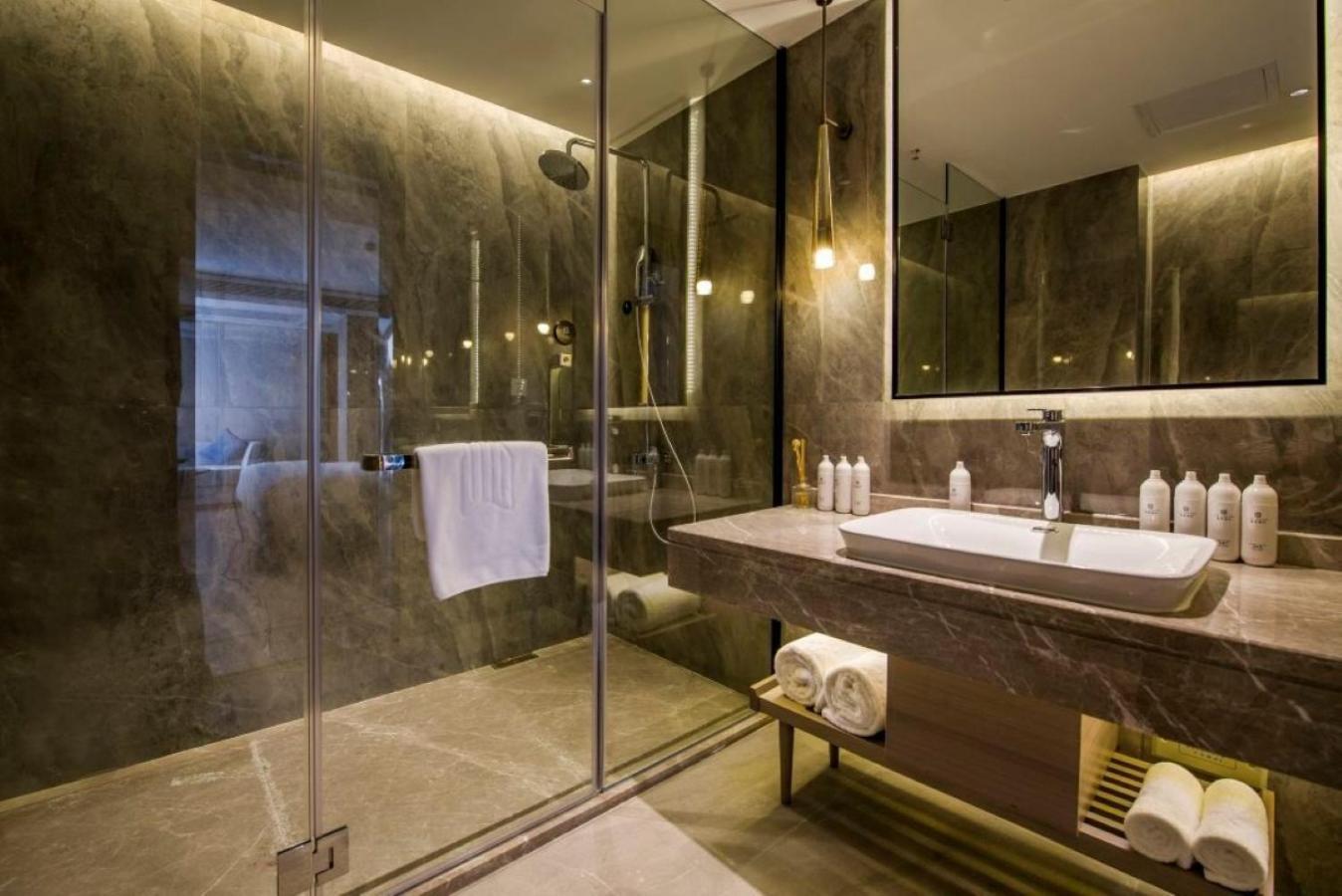 Mehood Lestie International Hotel Linhexi Guangzhou East Railway Branch - Free Shuttle Bus To Canton Fair Complex During Canton Fair Period & Free Afternoon Tea & Free Midnight Snack & Free Vpn Internet Access 外观 照片