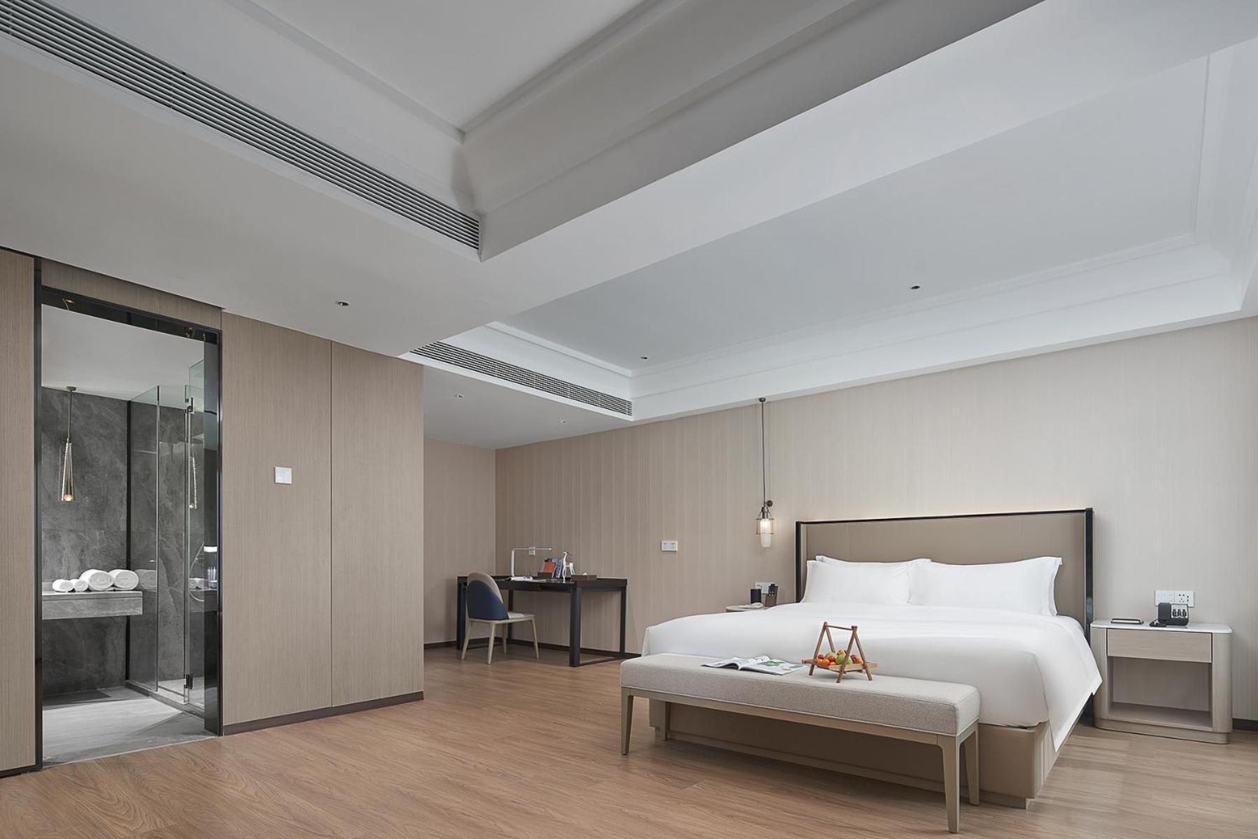 Mehood Lestie International Hotel Linhexi Guangzhou East Railway Branch - Free Shuttle Bus To Canton Fair Complex During Canton Fair Period & Free Afternoon Tea & Free Midnight Snack & Free Vpn Internet Access 外观 照片
