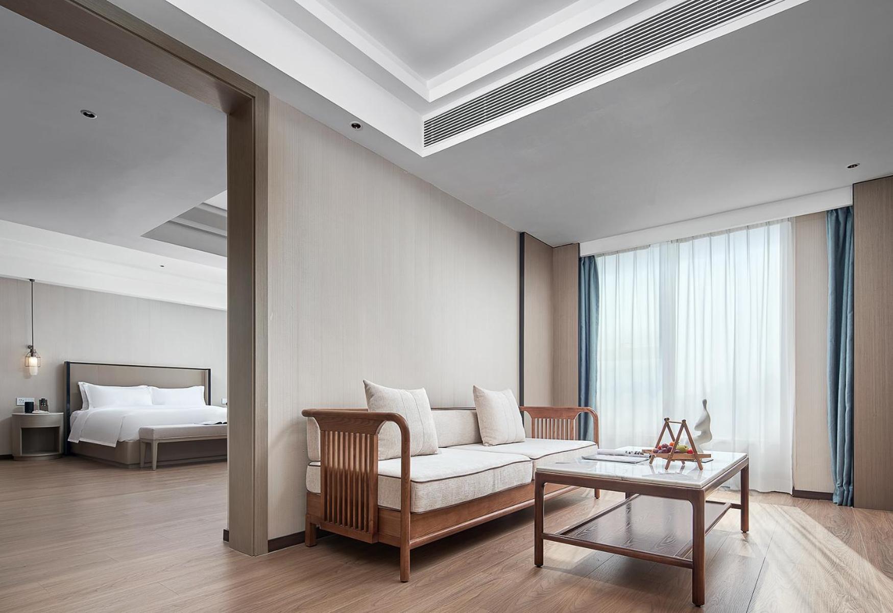 Mehood Lestie International Hotel Linhexi Guangzhou East Railway Branch - Free Shuttle Bus To Canton Fair Complex During Canton Fair Period & Free Afternoon Tea & Free Midnight Snack & Free Vpn Internet Access 外观 照片